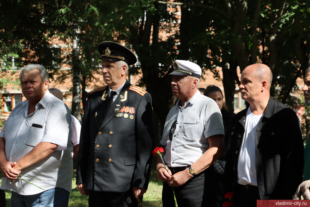 Во Владимире чествовали ветеранов подразделений особого риска