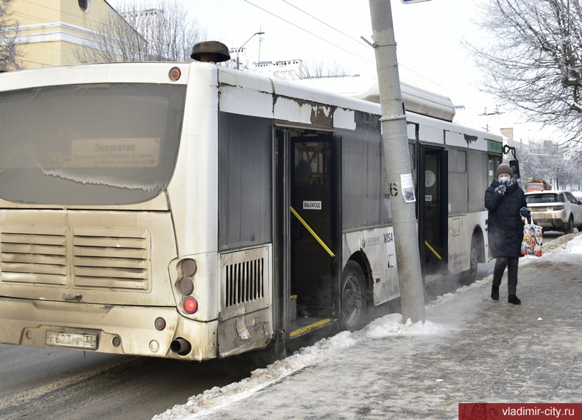 Владимирцев призывают соблюдать «масочный» режим в общественном транспорте